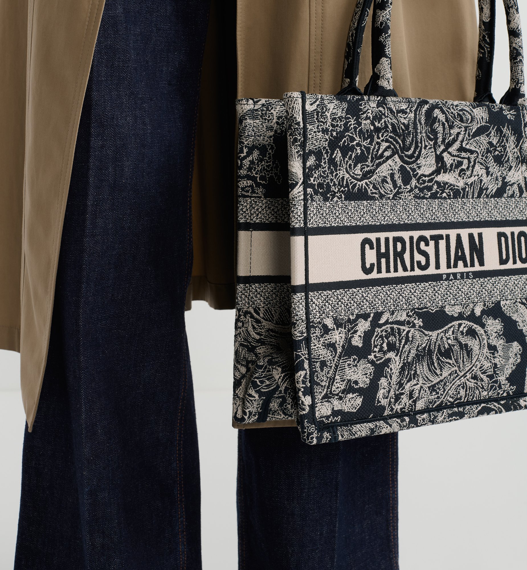 Dior Medium Book Tote Bag M1296ZRGO_M35I