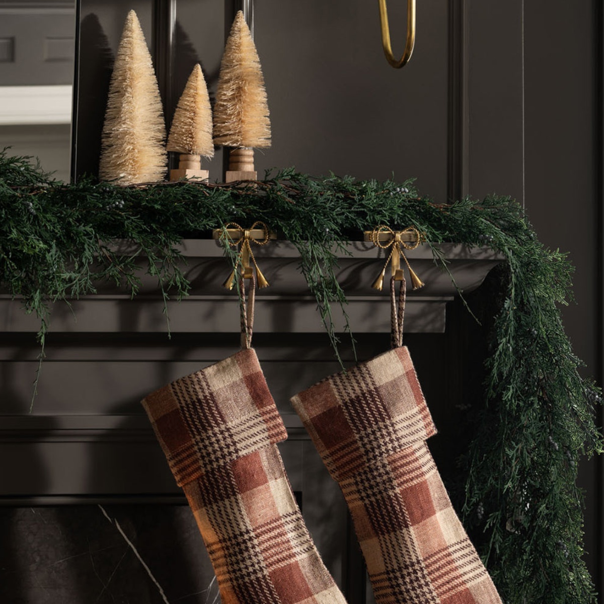 🎄CHRISTMAS ON SALE🔥Brass Bow Stocking Holders