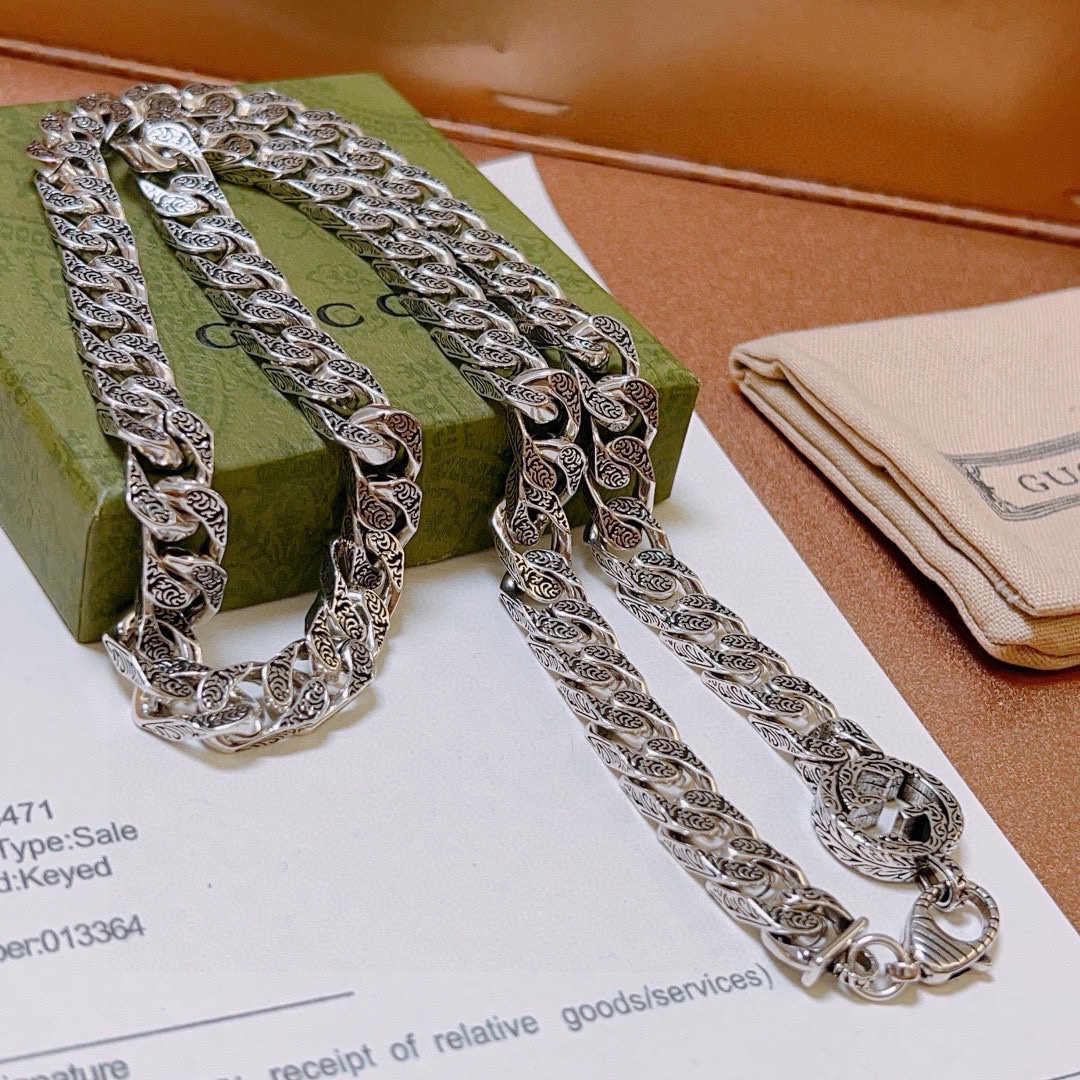 Gucci Anger Forest Series GG Flat Chain Vintage Necklace