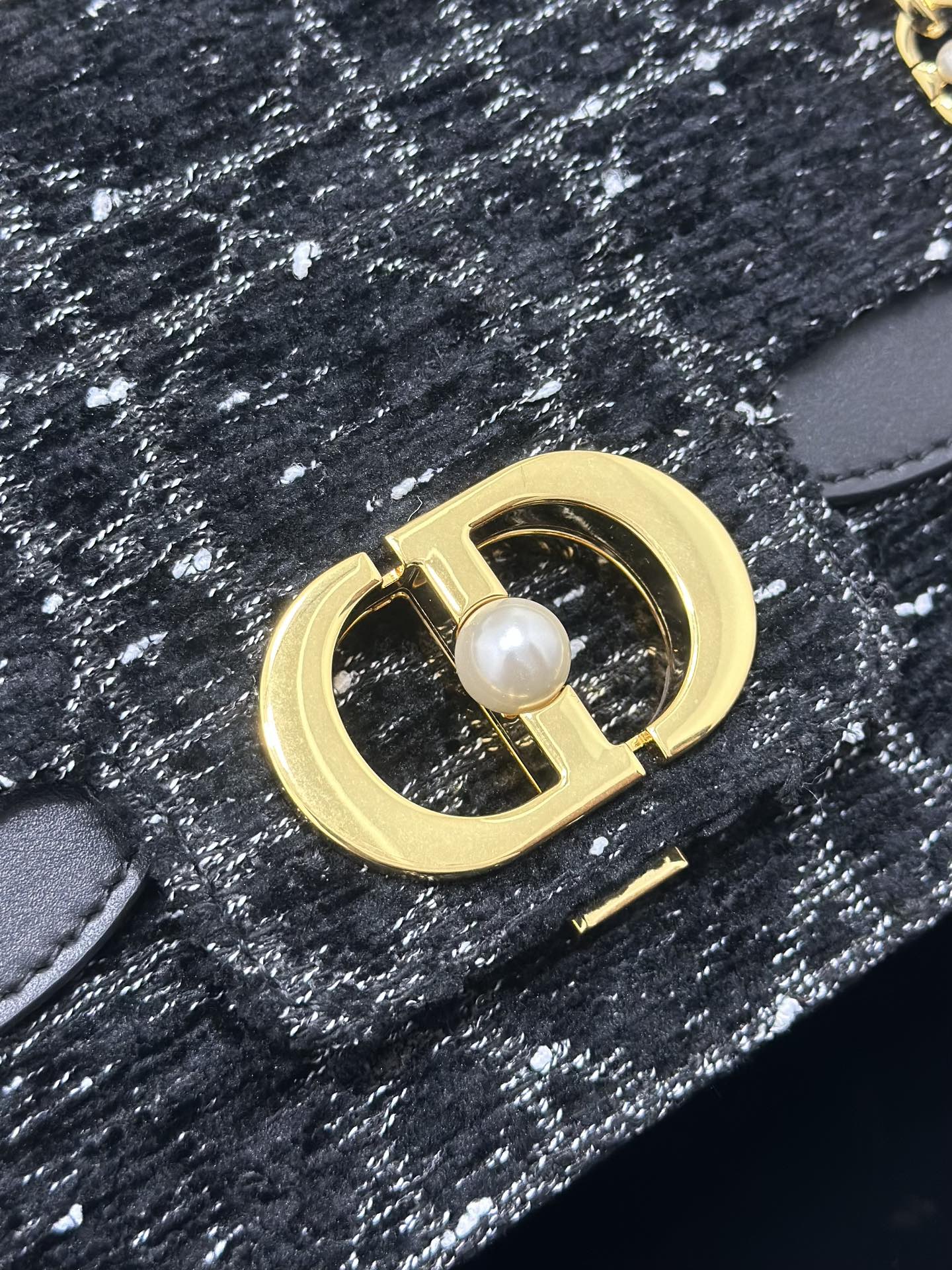 Dior Jolie Top Handle Handbag M9271