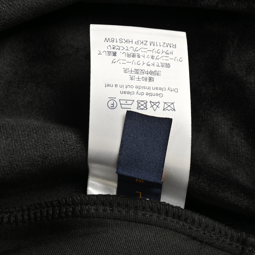 Louis Vuitton 24Fw 3D colorblock embroidered logo velvet trousers