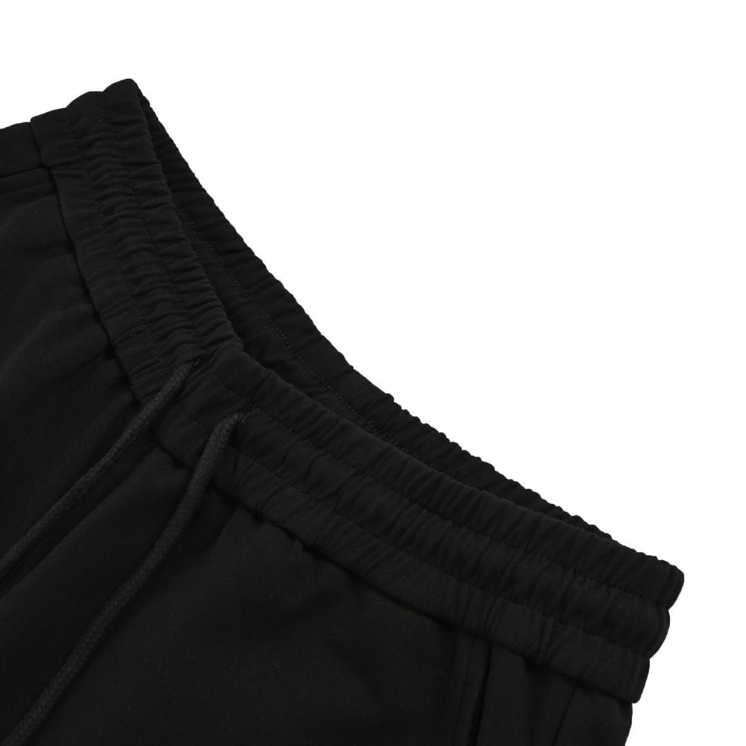 Gucci Red and Green Web Side Pocket Casual Shorts
