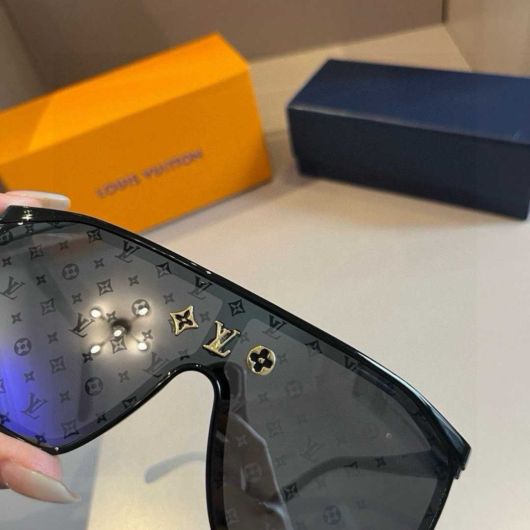 Louis Vuitton Square Frame Sunglasses