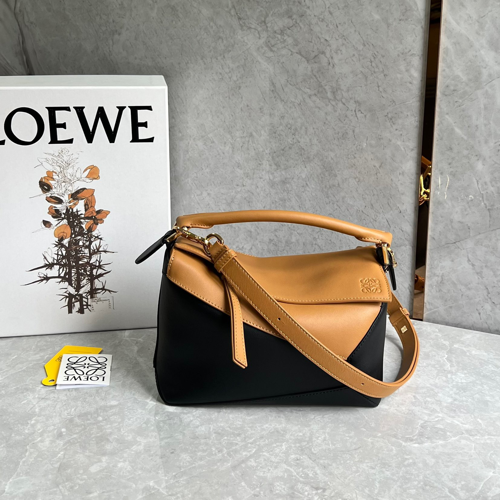 Loewe suede colorblocked zzle bag 0681