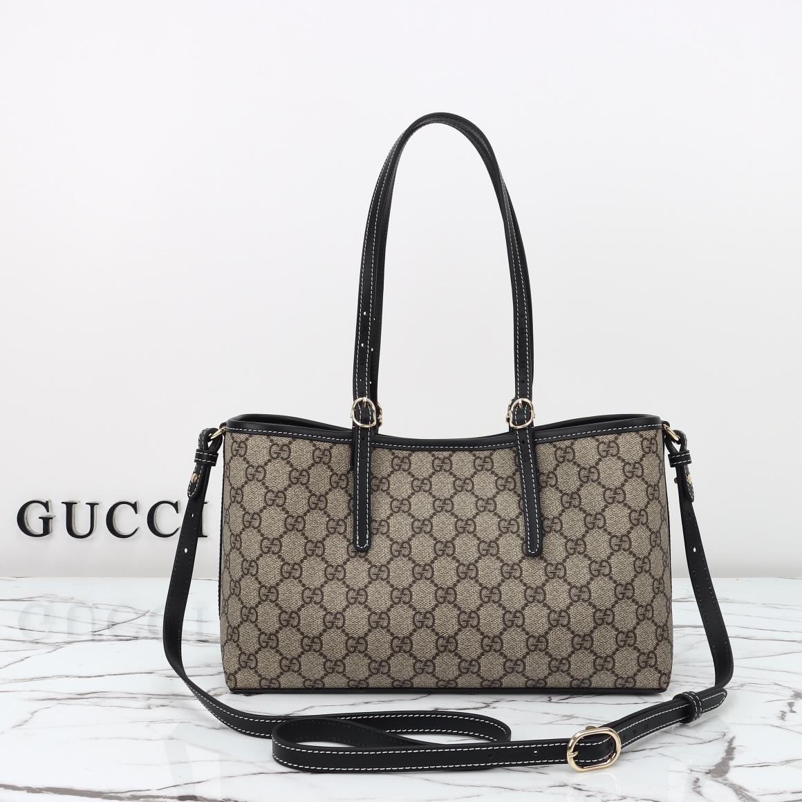 Gucci GG Emblem large tote bag ‎815214 FAD6L 9741