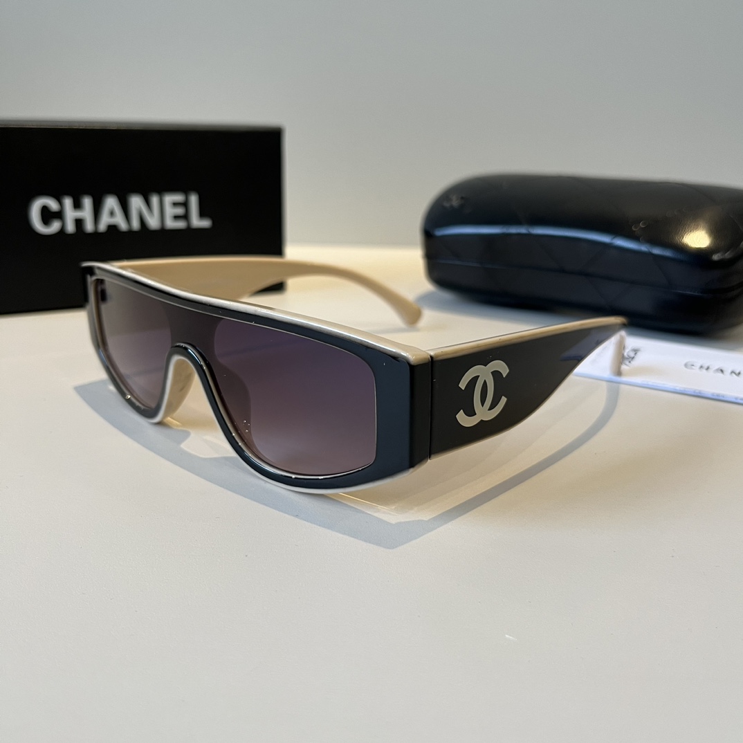 Chanel round frame sunglasses