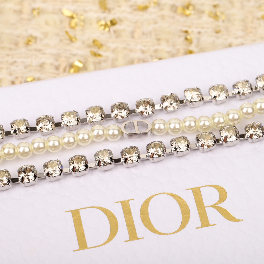 Dior 3-layer beaded diamond bracelet