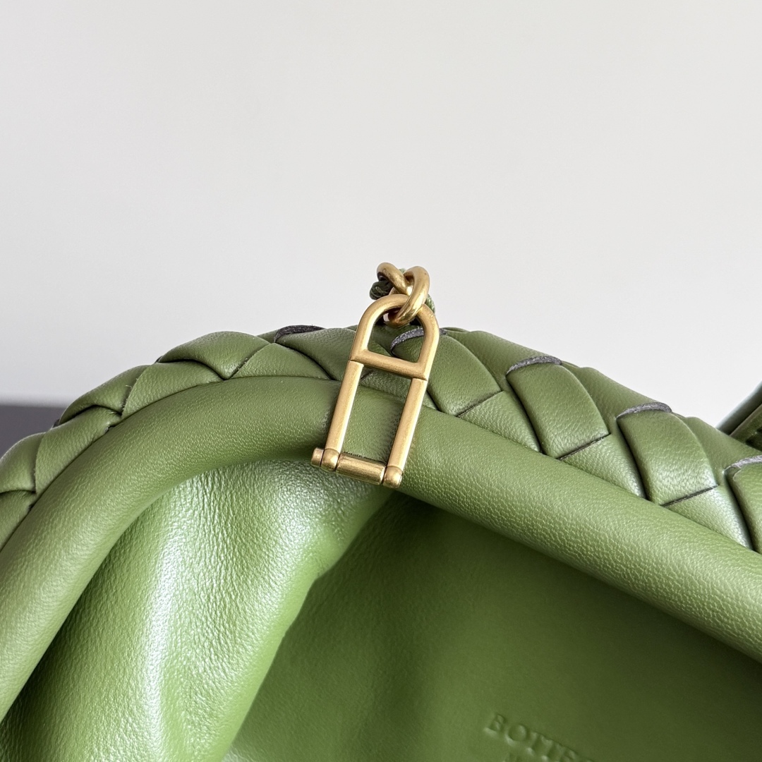 Bottega Veneta LAUREN 1980 Small Clutch 804038