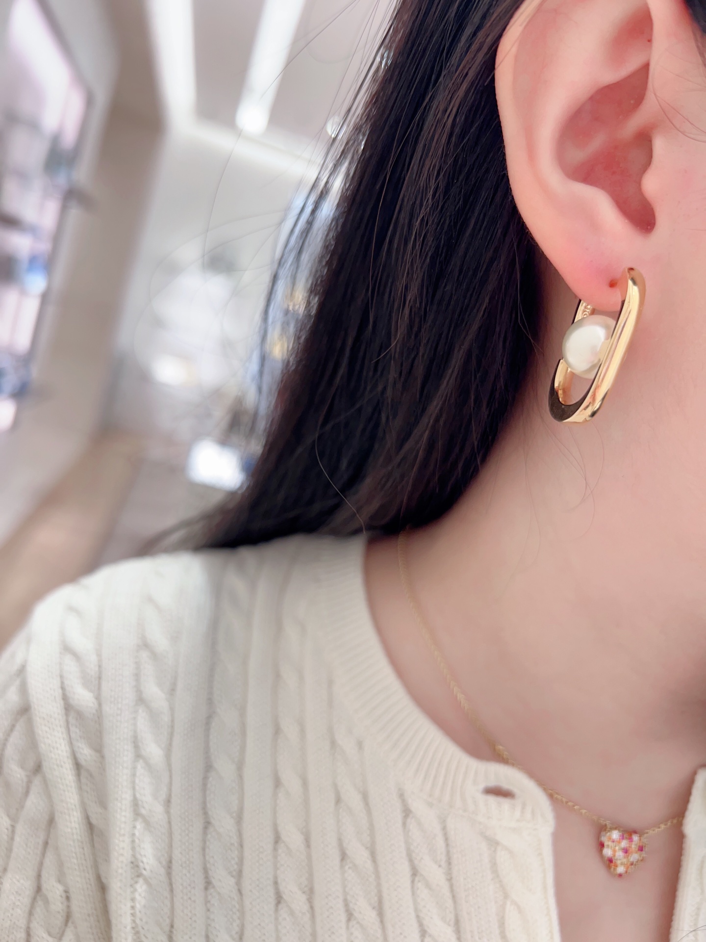 Dior Oval Pearl Earrings