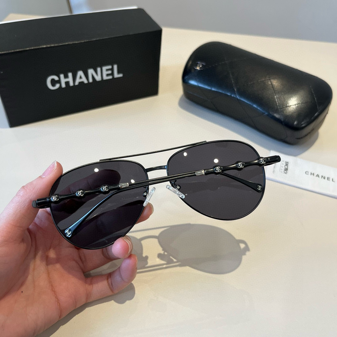 Chanel round frame sunglasses
