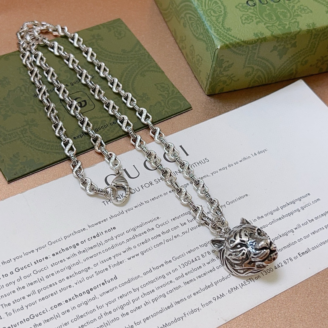 Gucci Anger Forest Series Panther Head Vintage Chain Necklace