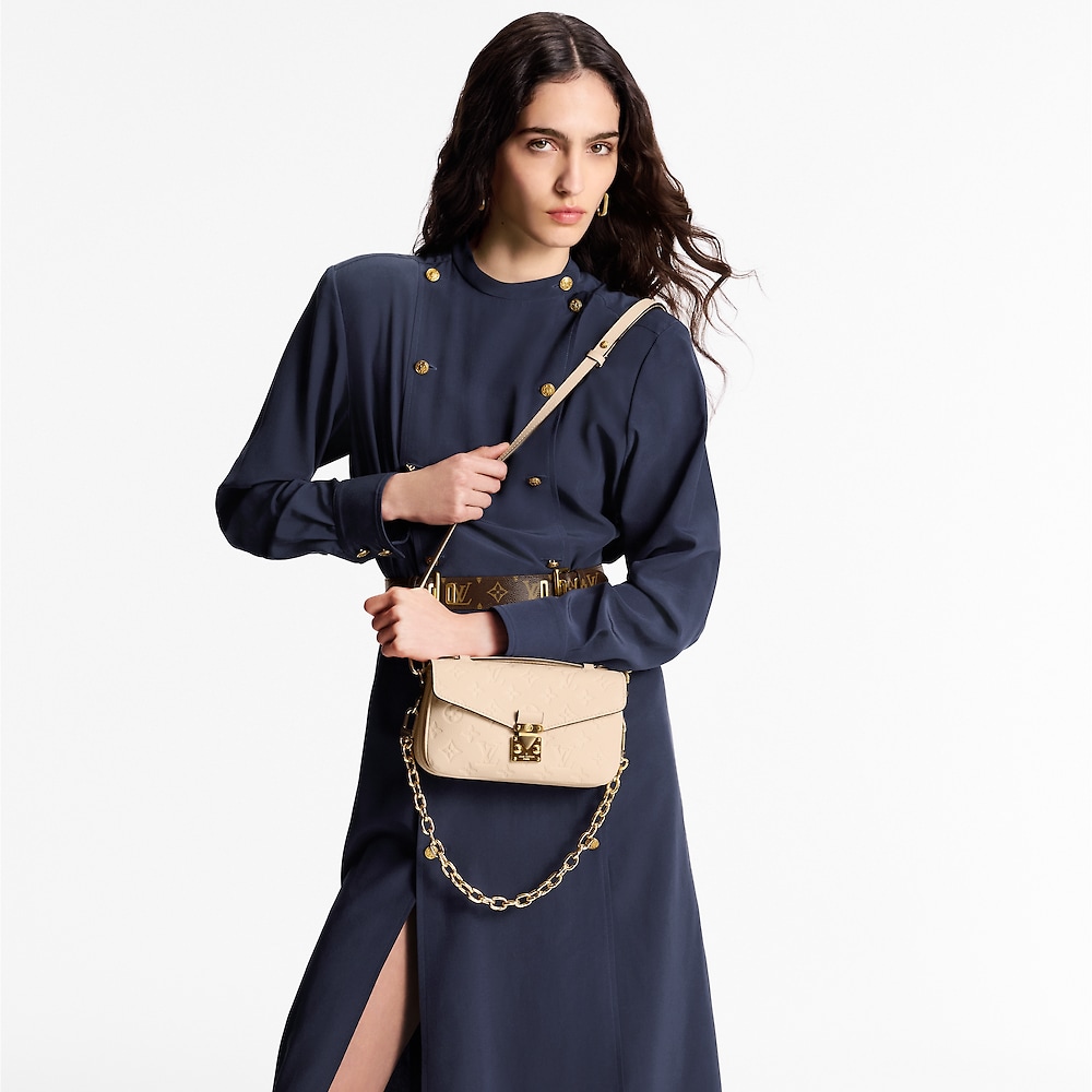 Louis Vuitton POCHETTE MÉTIS EAST WEST Bag M22942