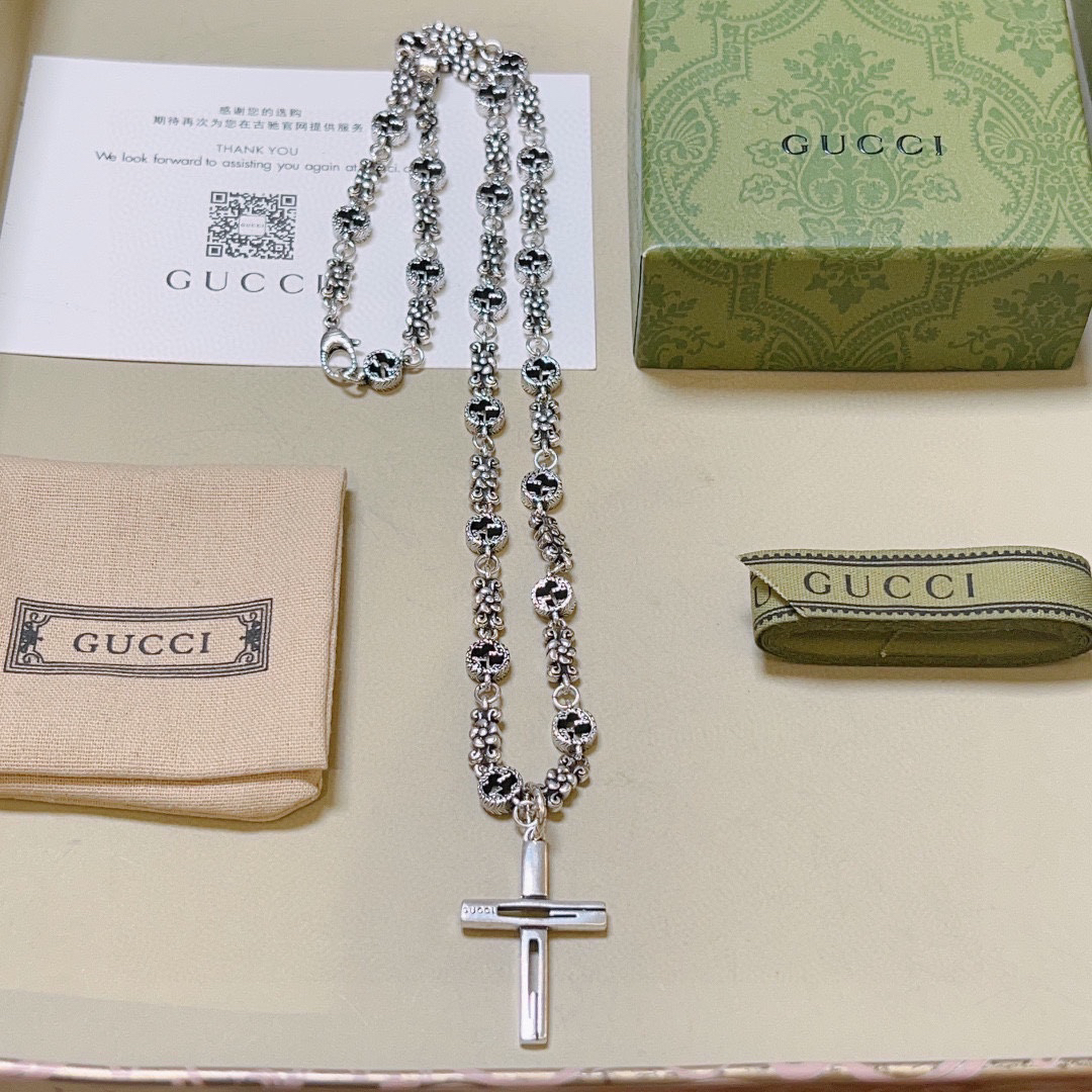 Gucci Anger Forest Series GG Cross Vintage Necklace