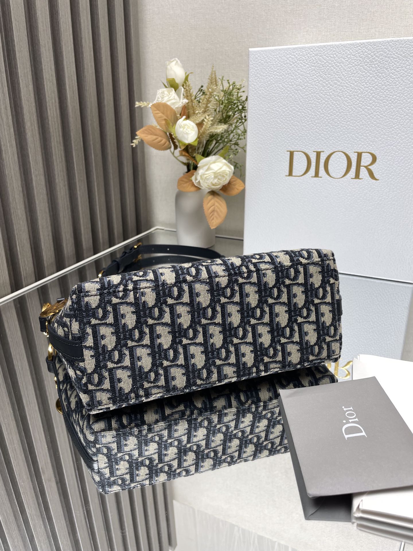 Dior star Hobo chain bag 3202