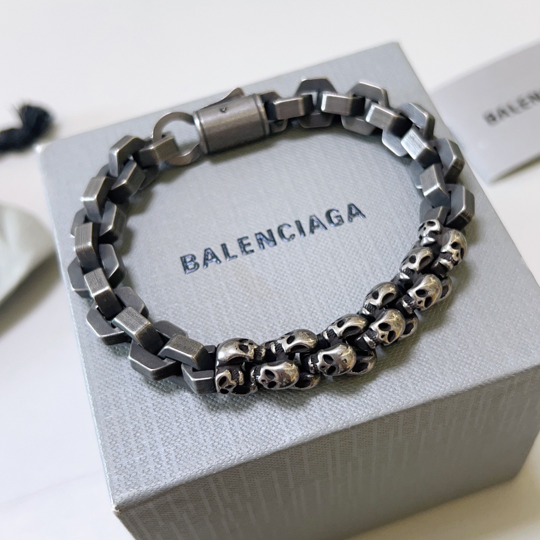 Balenciaga Skull Vintage Chain Bracelet