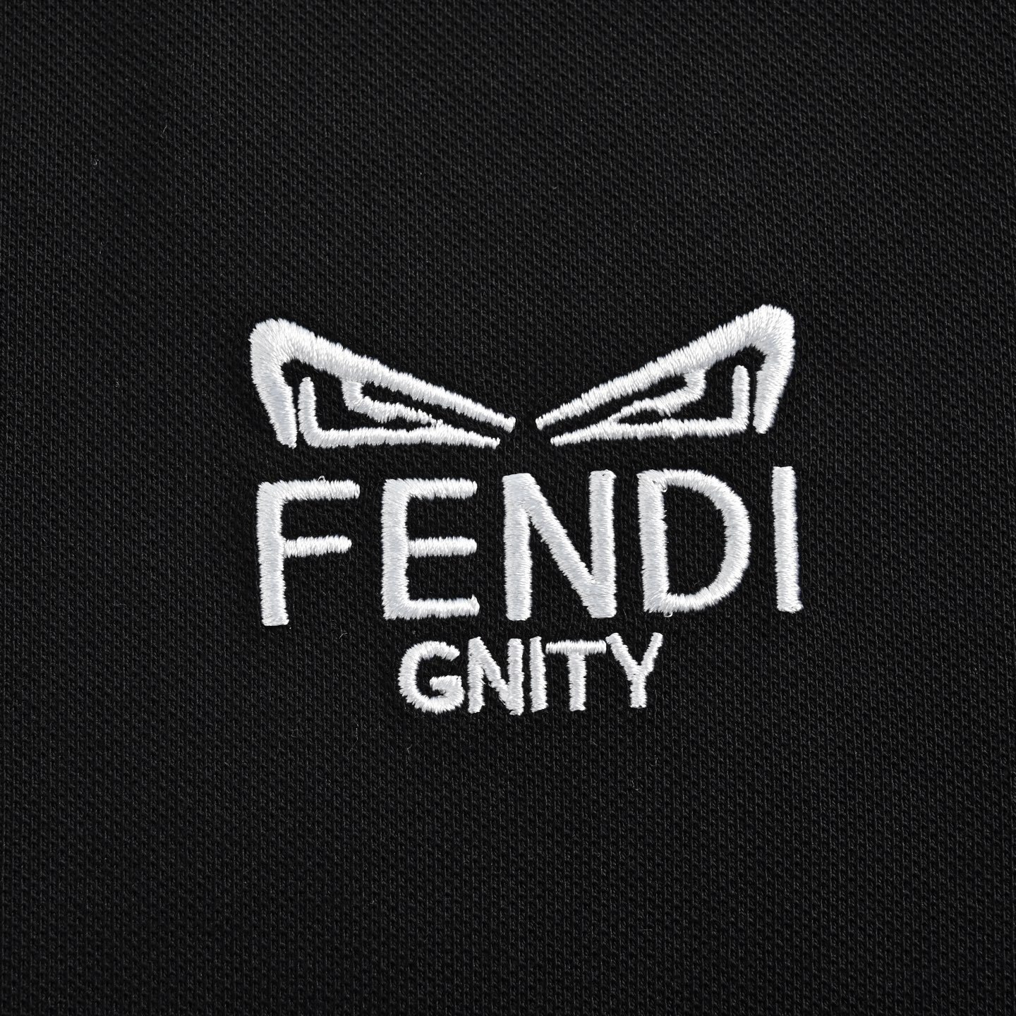 Fendi 25ss embroidered eyes ribbon Polo short sleeve