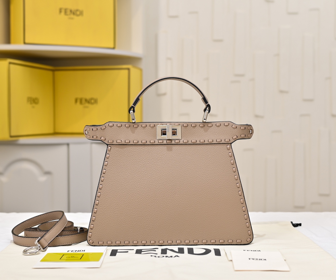 FENDI ekalboo macaron hand-sewn kitten bag 3361