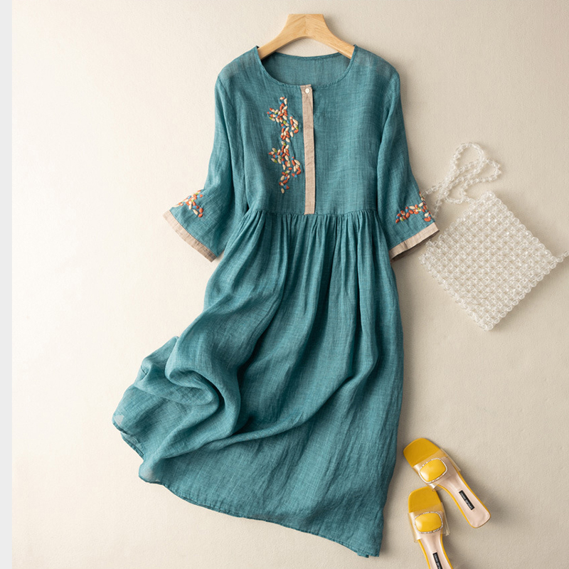 Ethnic Embroidery Loose Midi Dress