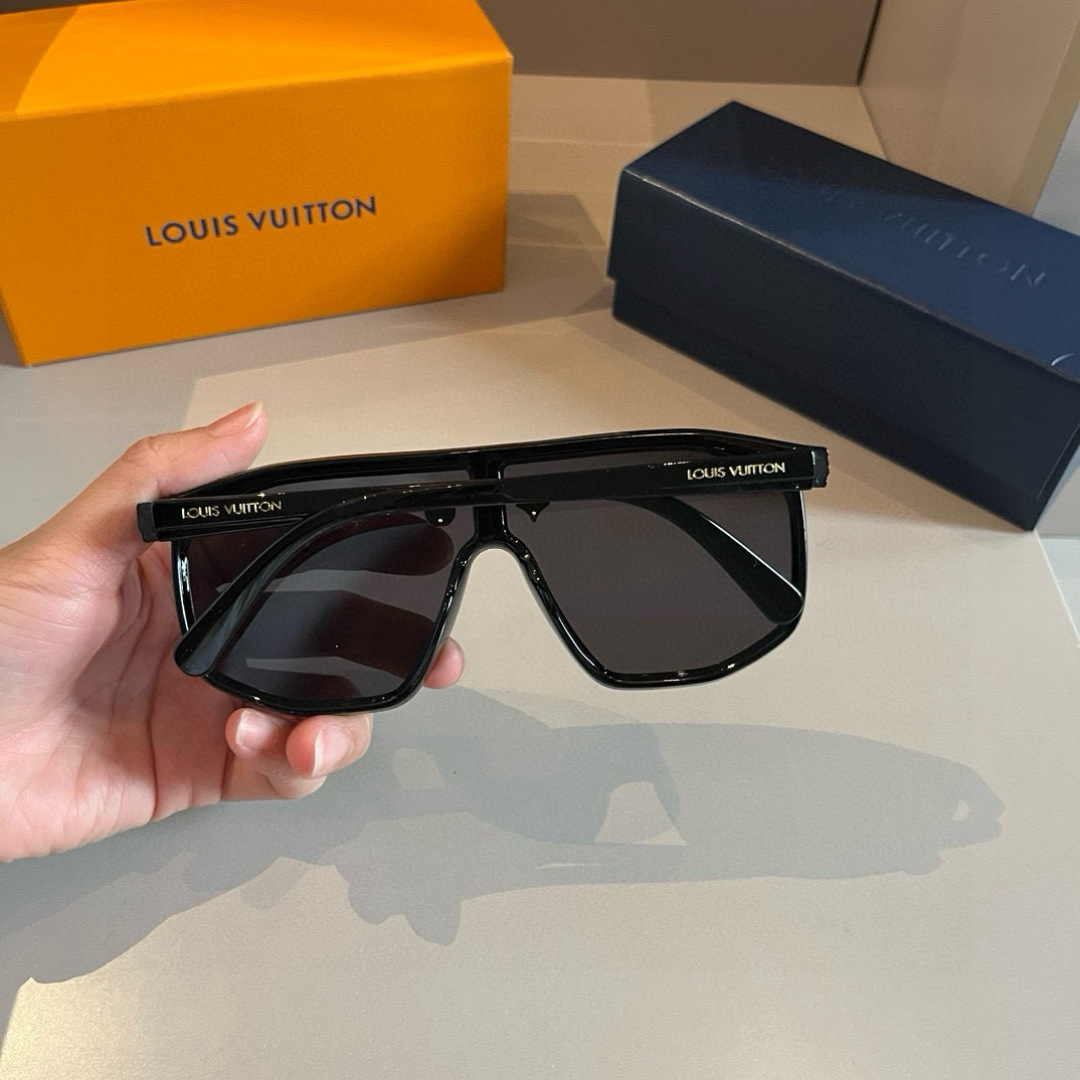 Louis Vuitton Square Frame Sunglasses