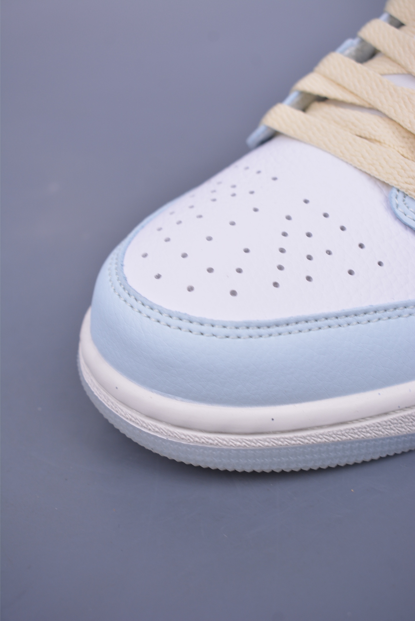 Nike Air Jordan 1 Low AJ1 basketball shoes Light Blue Beige HJ5999-400