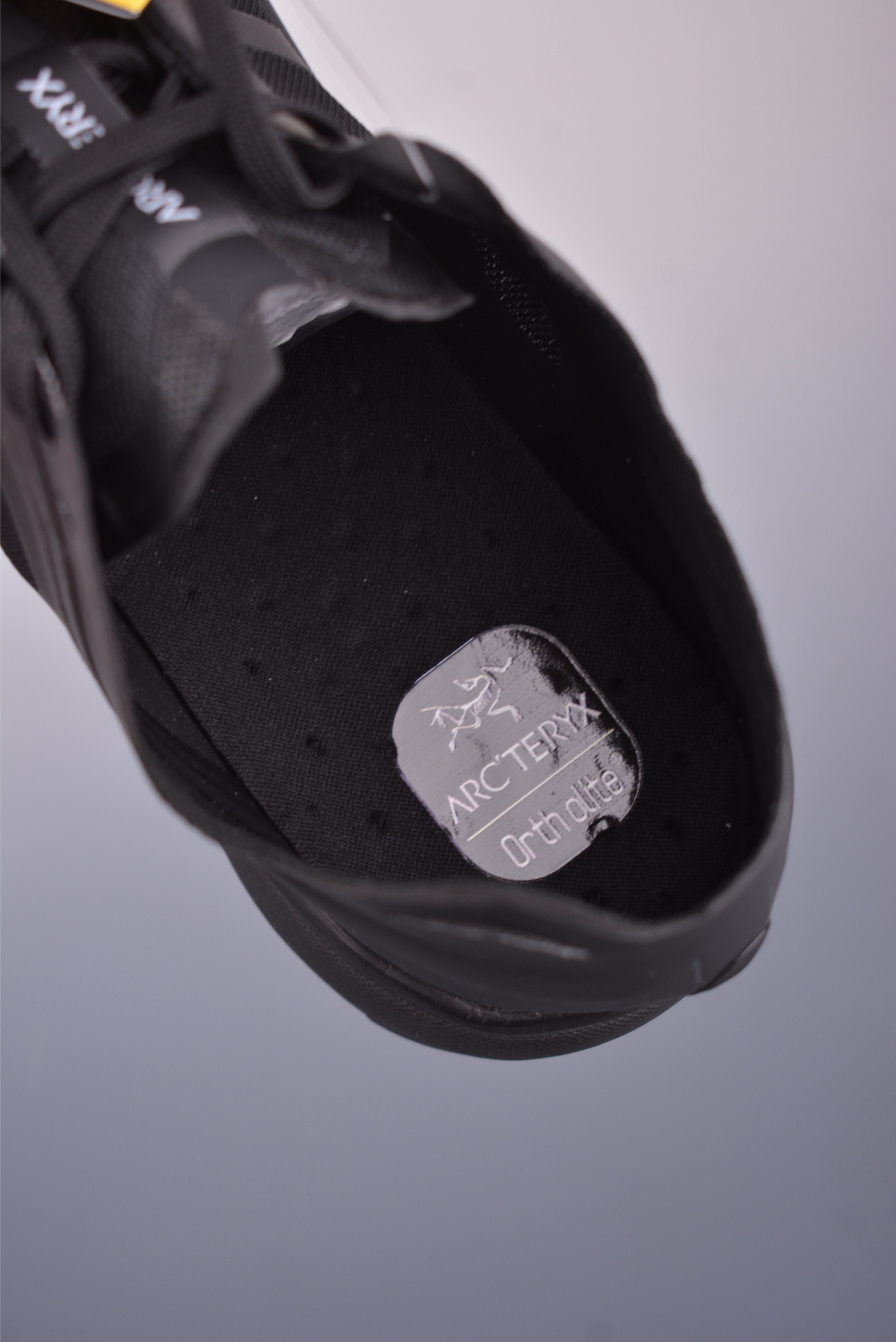 Arc'teryx KONSEAL LT W Black 077218