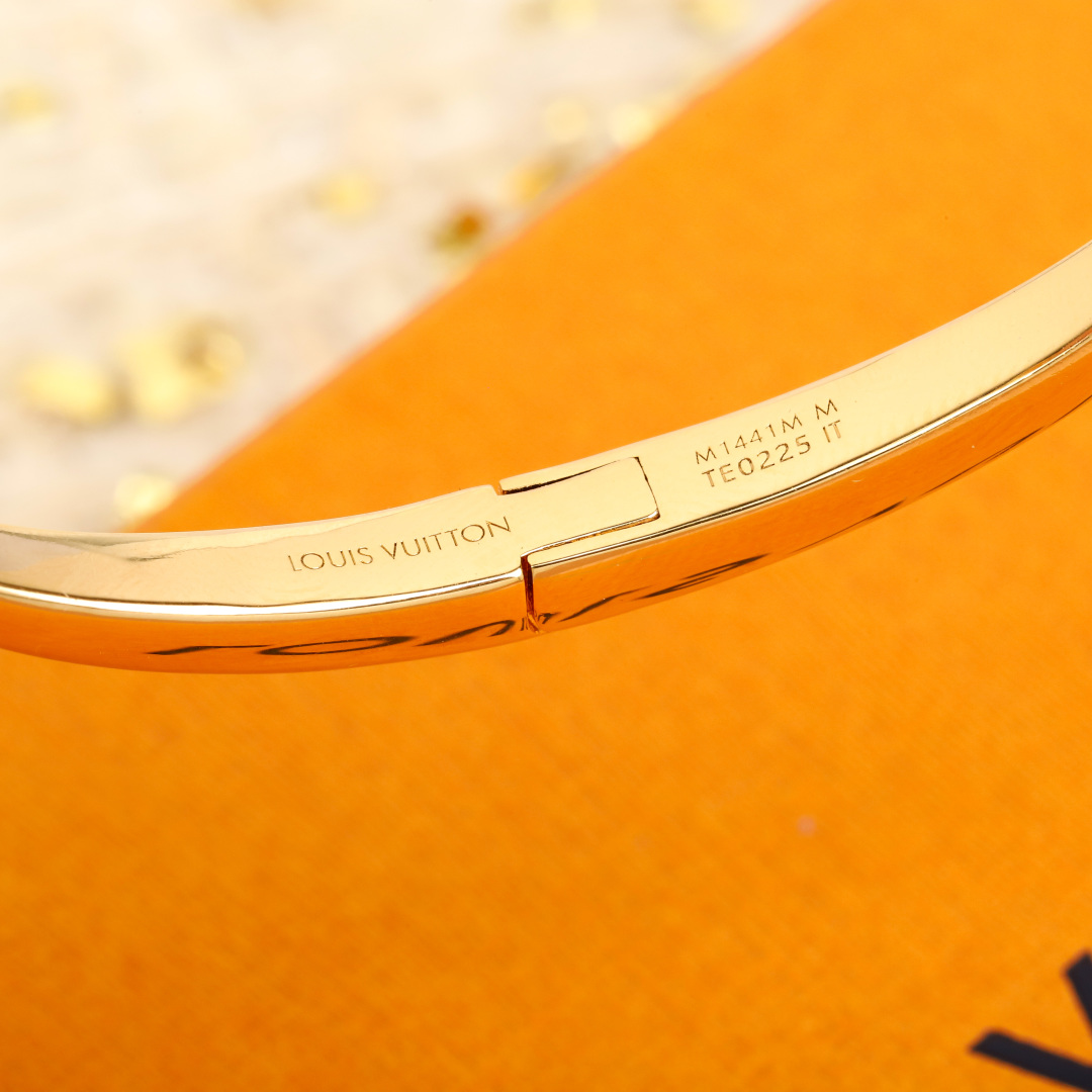 Louis Vuitton Pink Diamond Bracelet