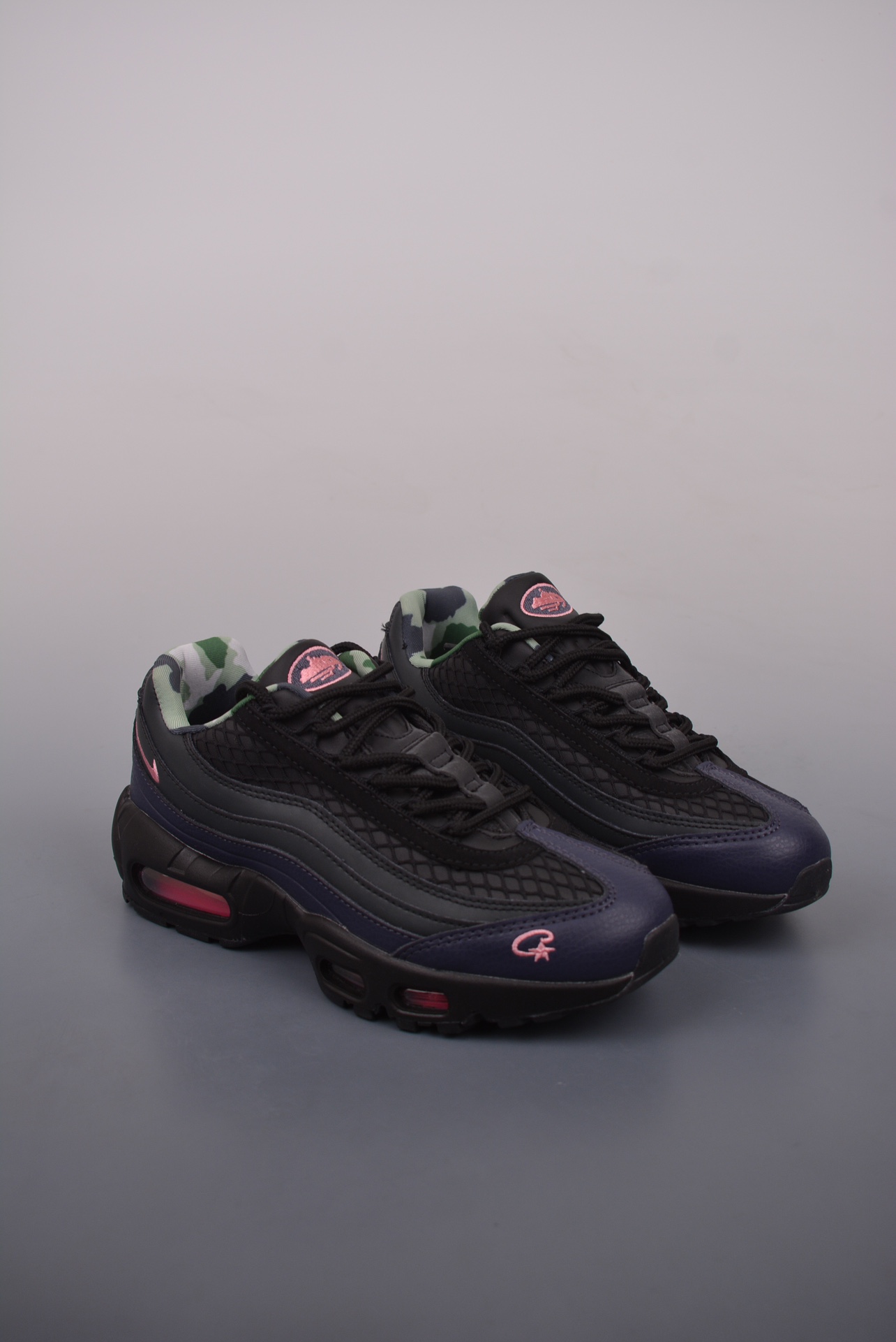 NIKE Air Max 95 air cushion running shoes black blue camouflage