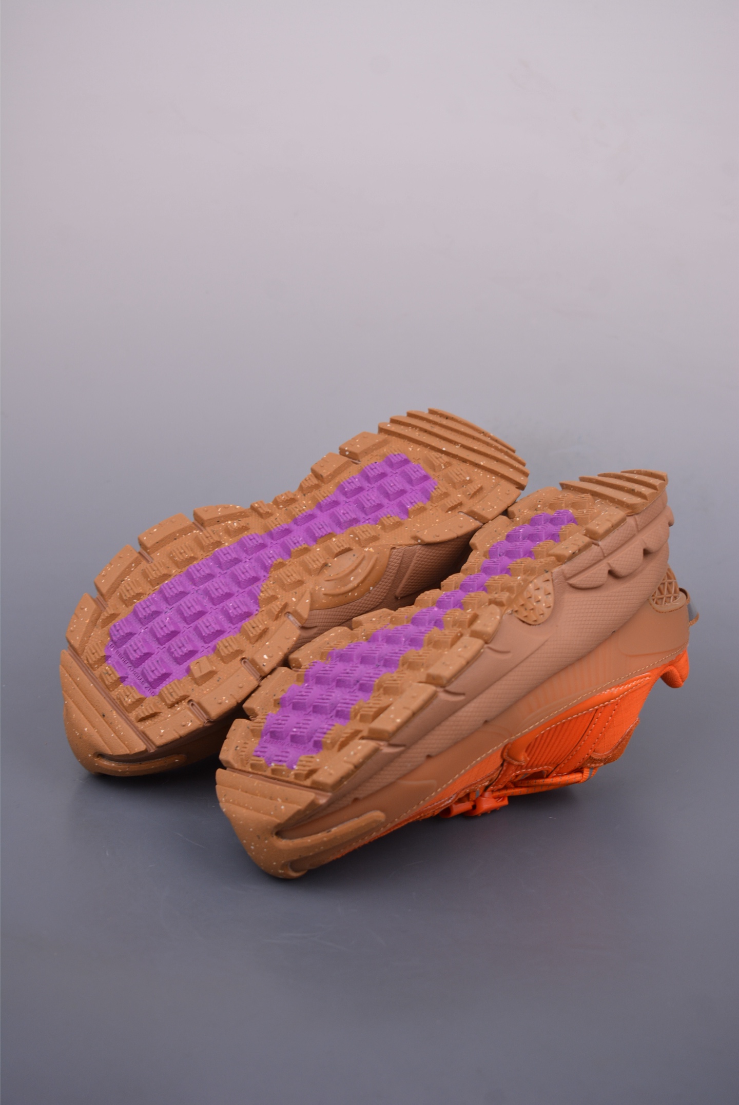 Nike Zoom Vomero 5 Roam Running Shoes Orange Yellow Brown FV2295-800