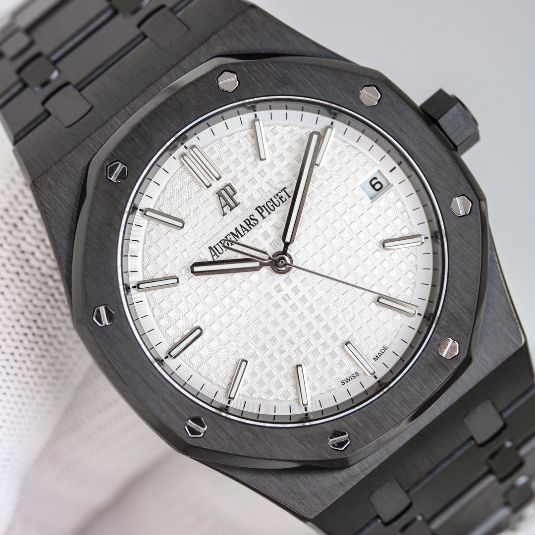Audemars Piguet Royal Oak 15000ST.OO.0789ST.05