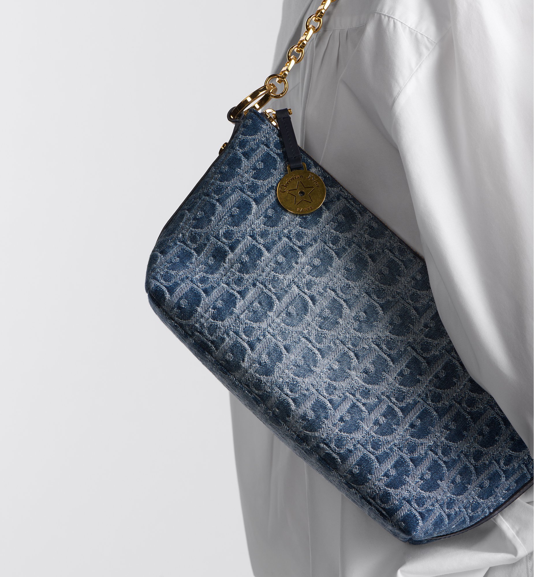 Dior Diorstar Hobo Chain Handbag S3202UDCE_M49E