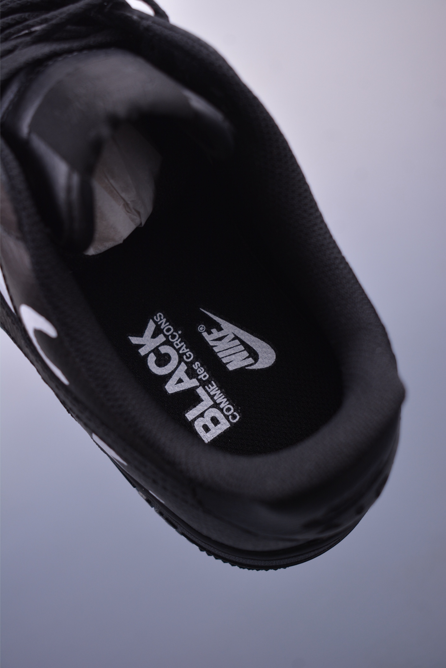 CDG x Nike Air Force 1 07 Low Sneakers Black IB9949-001
