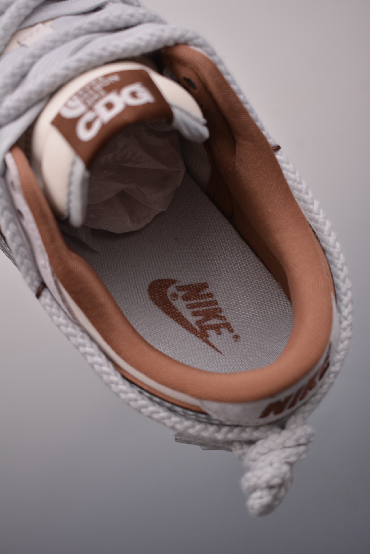 The North Face x CDG x Nike SB Dunk Low Lot Comme des Garcons Gray Beige XX316