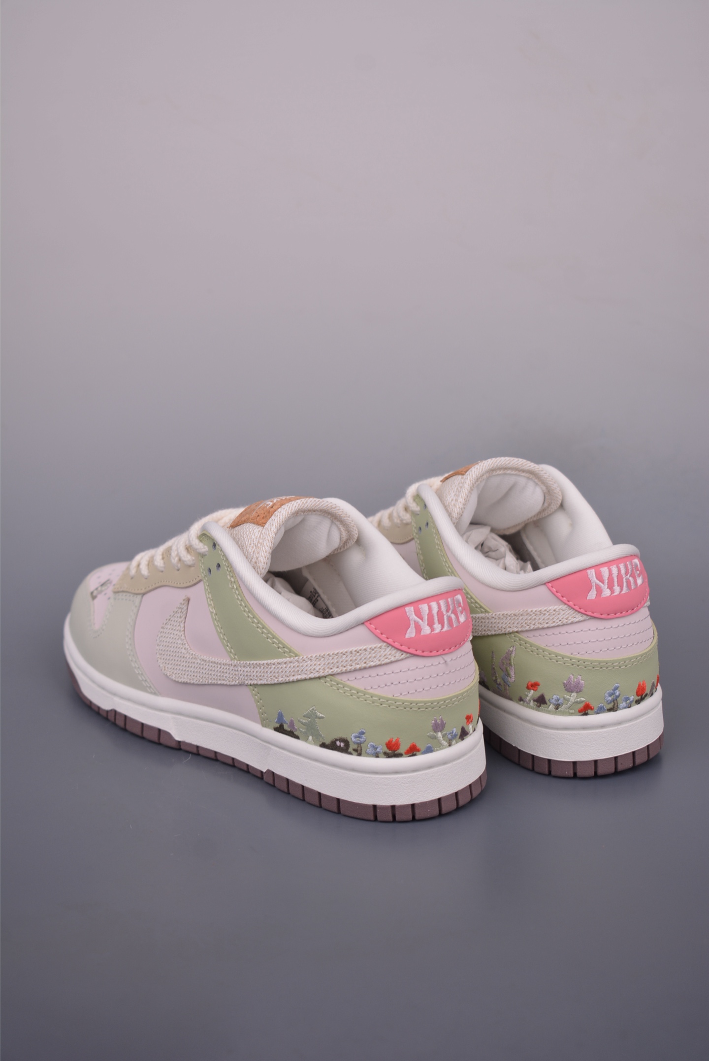 Nike Dunk Low 