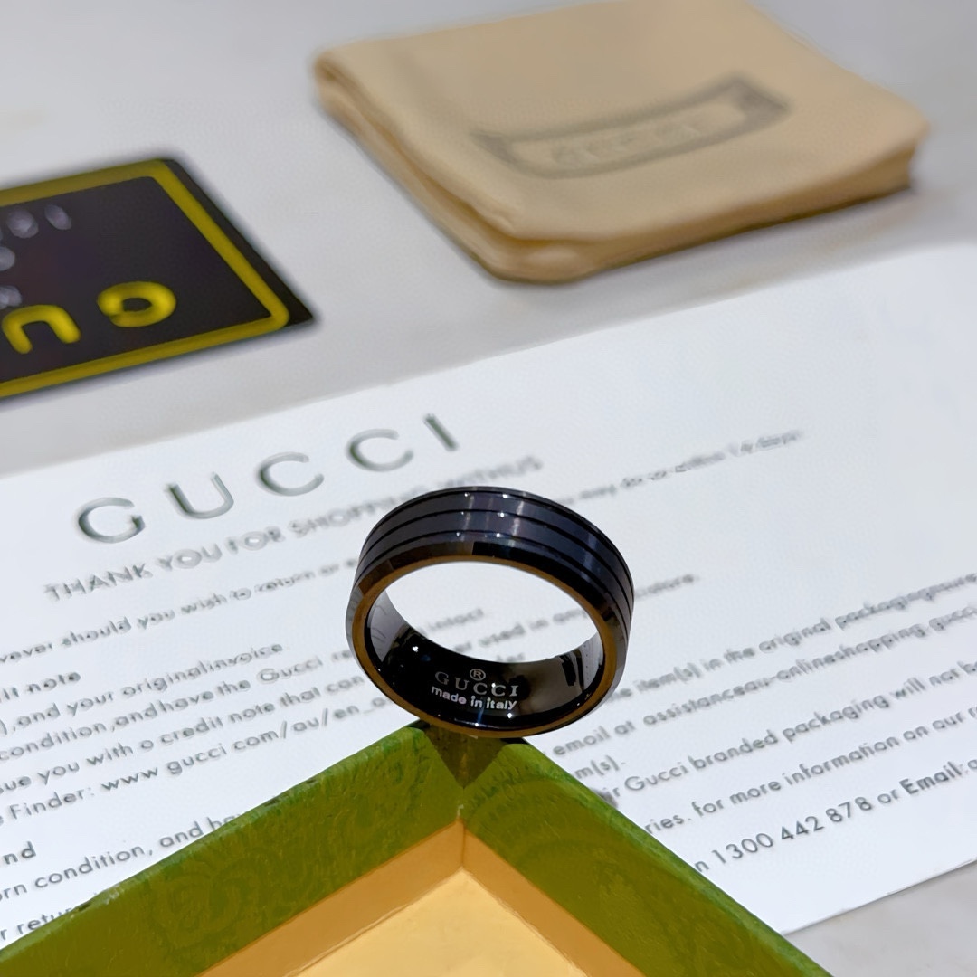Gucci Black Line Ring