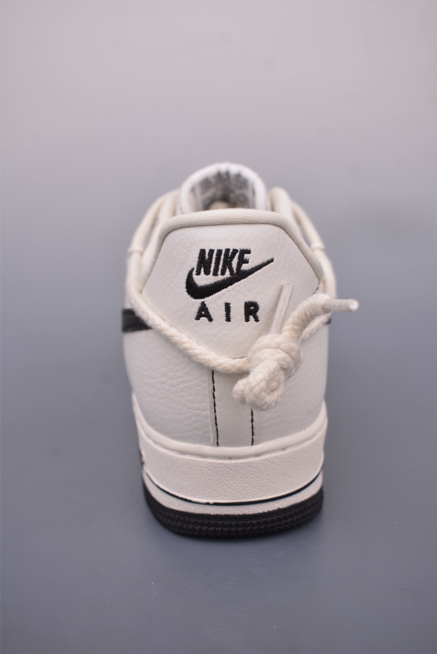 Nike Air Force 1 07 Low Sneakers Beige Black SX1968-002