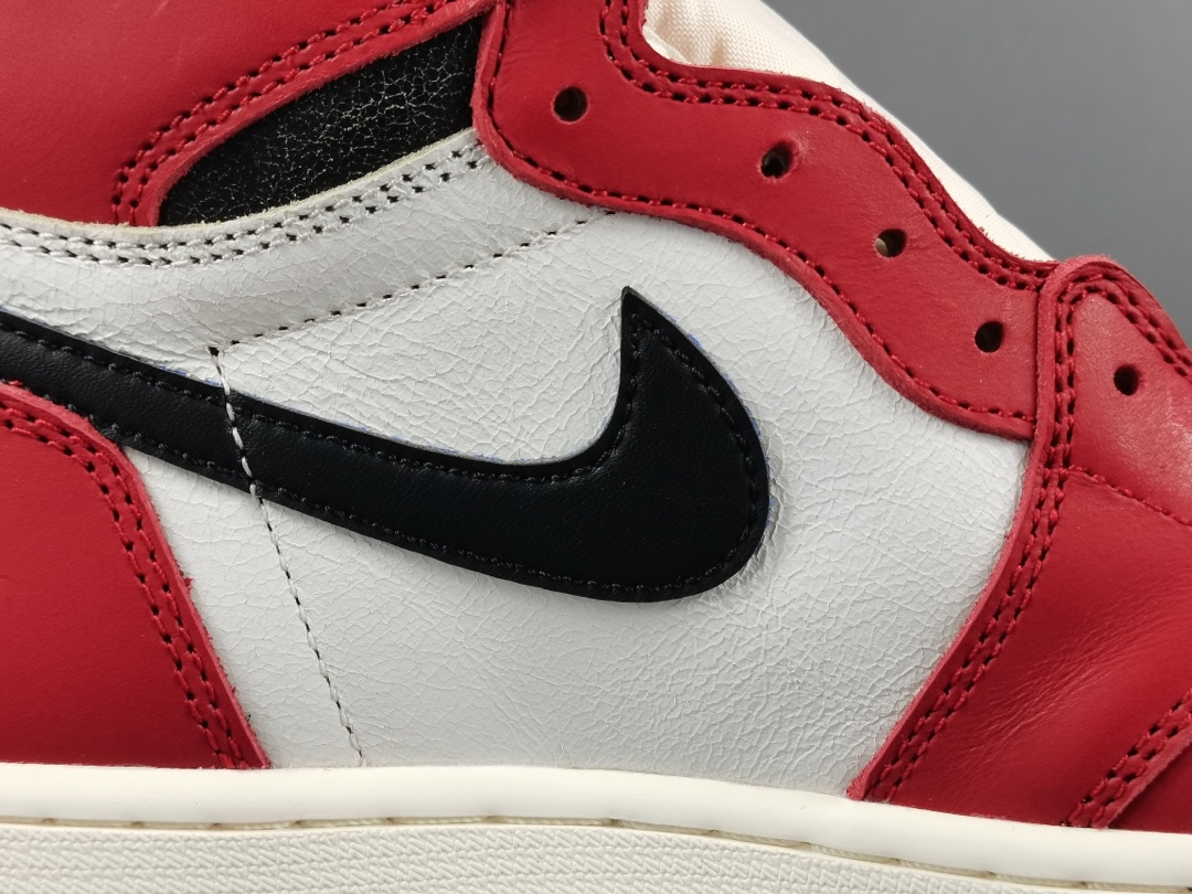 Nike Air Jordan 1 Retro High OGChicago Reimagined DZ5485-612