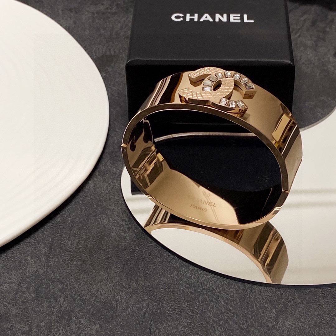 Chanel wide micro diamond bracelet