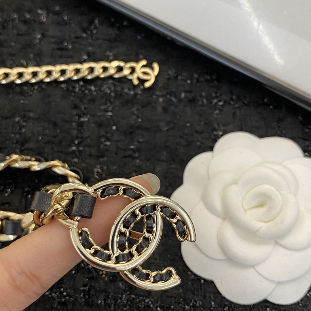 Chanel black leather gold waist chain