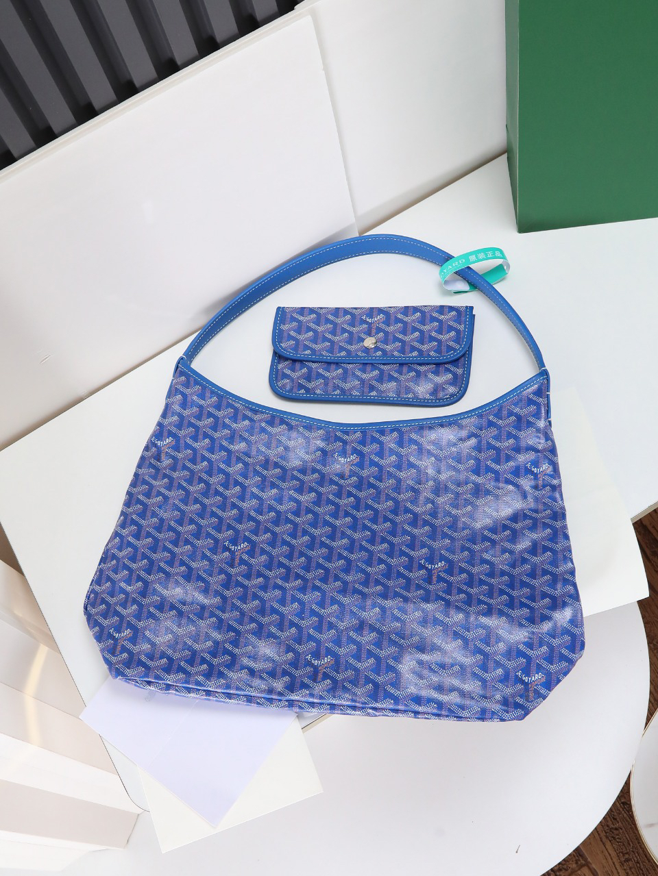 Goyard bohemian hobo 020223