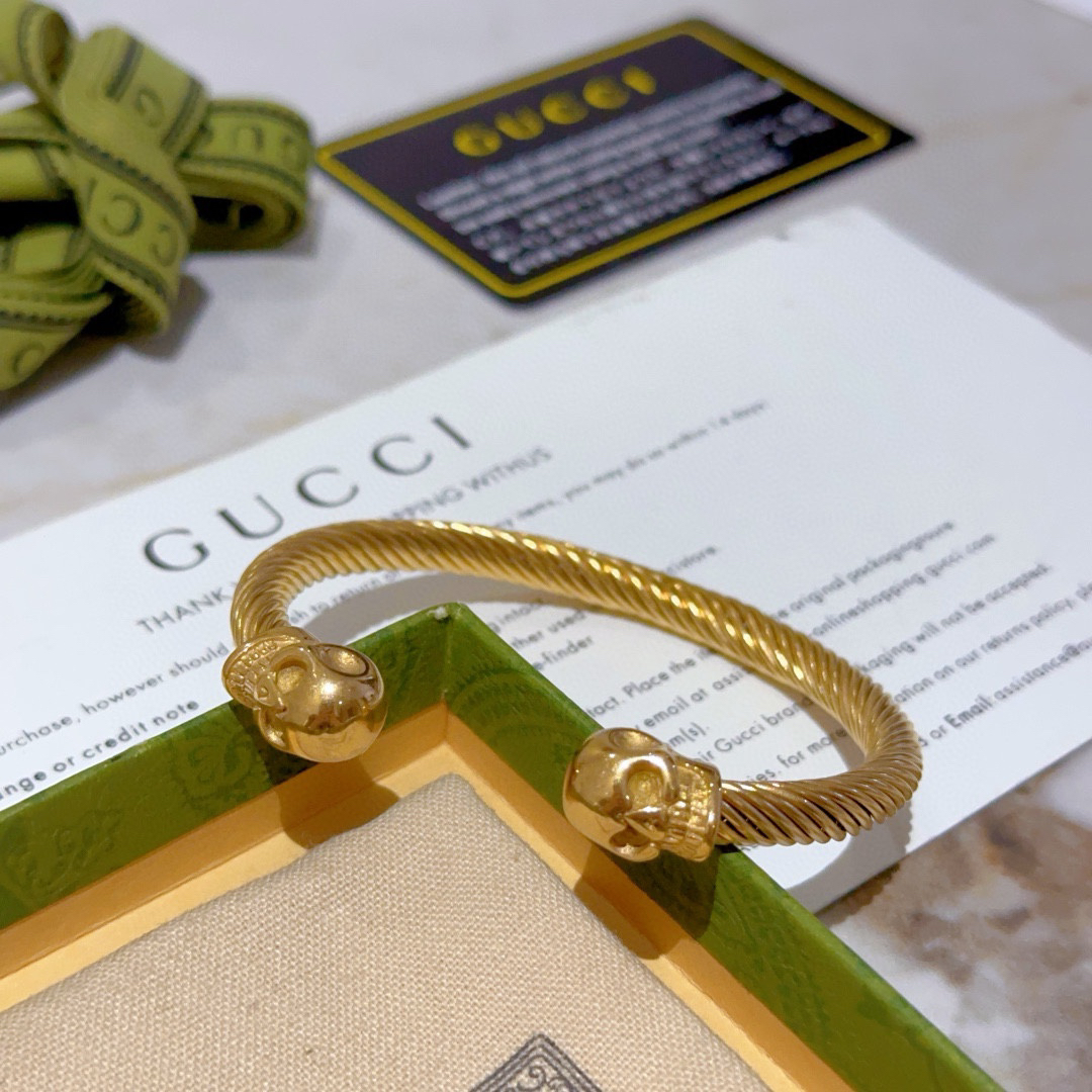 Gucci Wire Skull Bracelet
