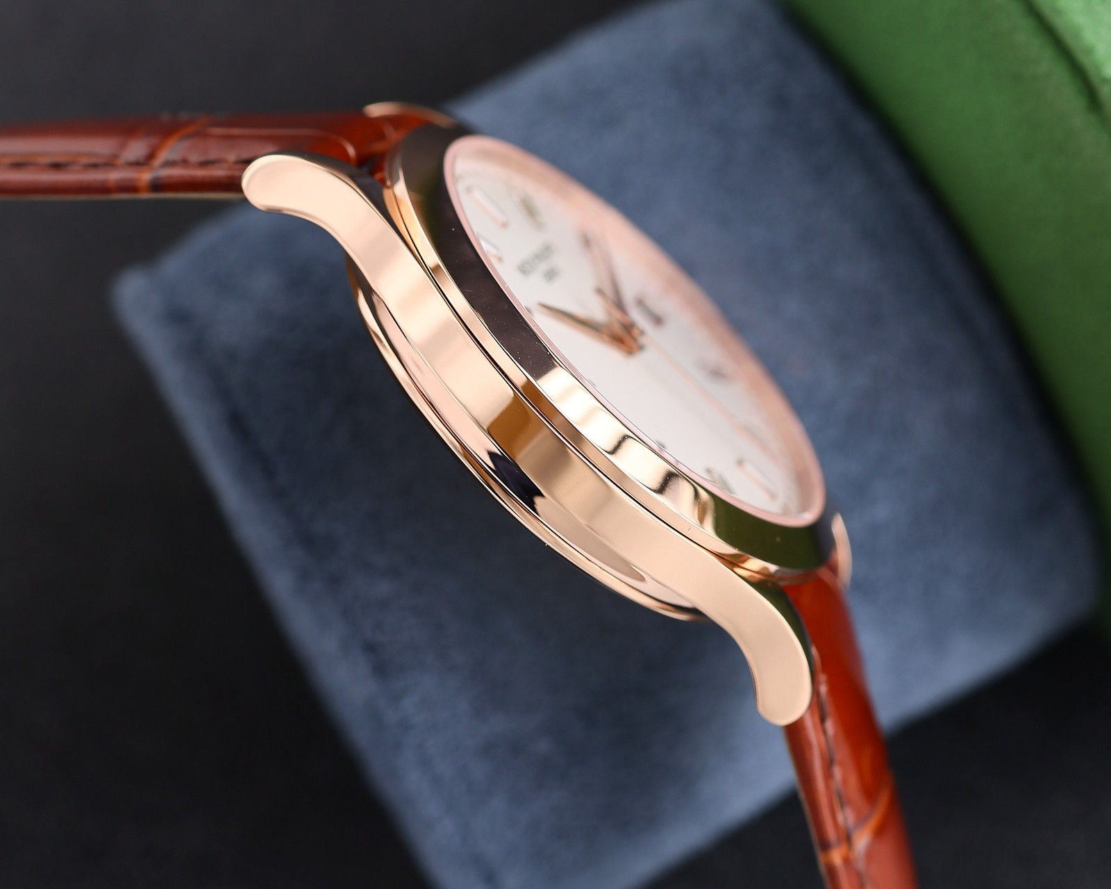 Patek Philippe TW Classic Series 5296