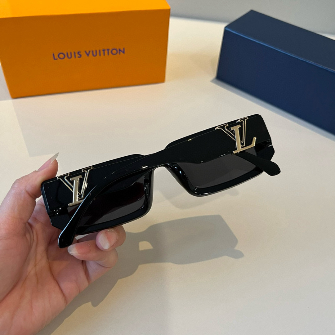 Louis Vuitton Square Frame Sunglasses