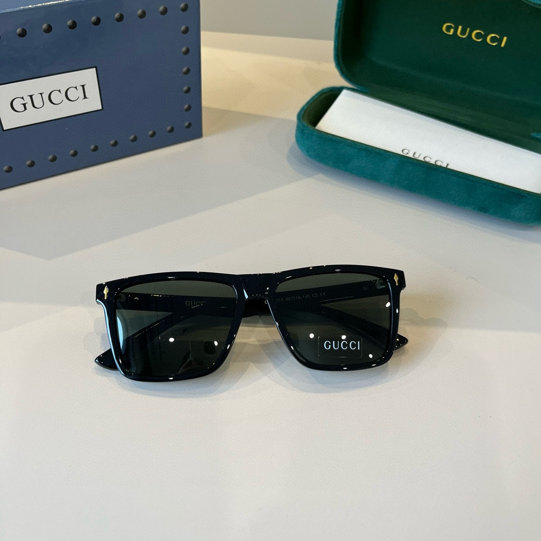 Gucci Square Frame Sunglasses