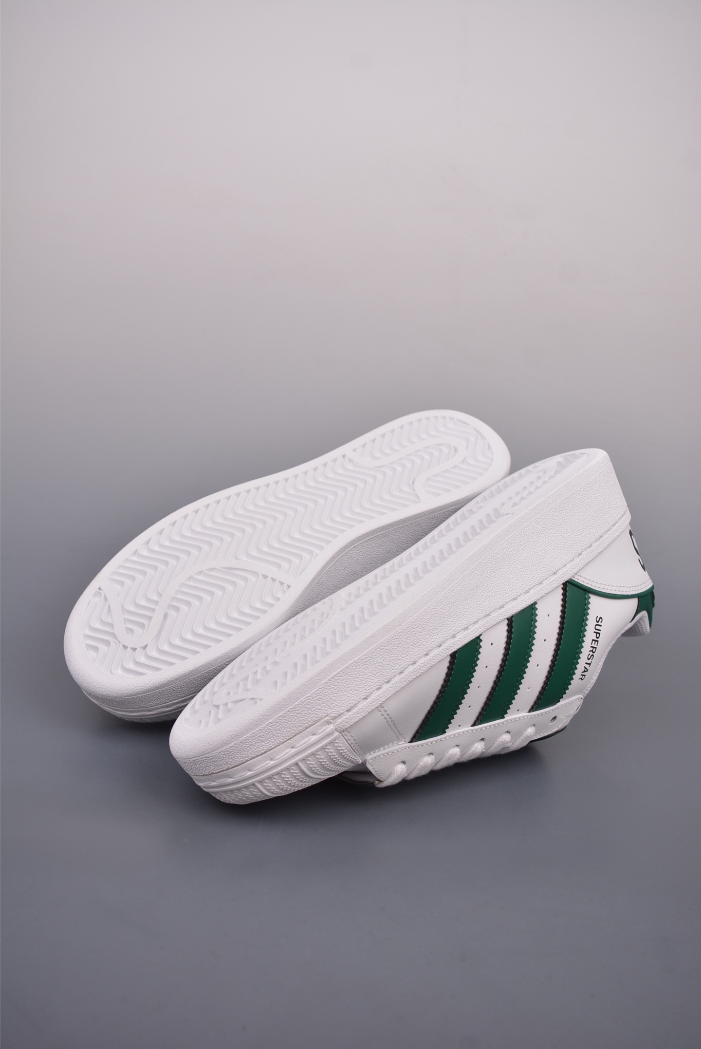 Adidas Originals SUPERSTAR XLG W White Green  IE0760