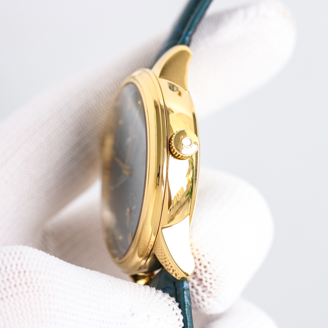 Omega De Ville series elegant small seconds