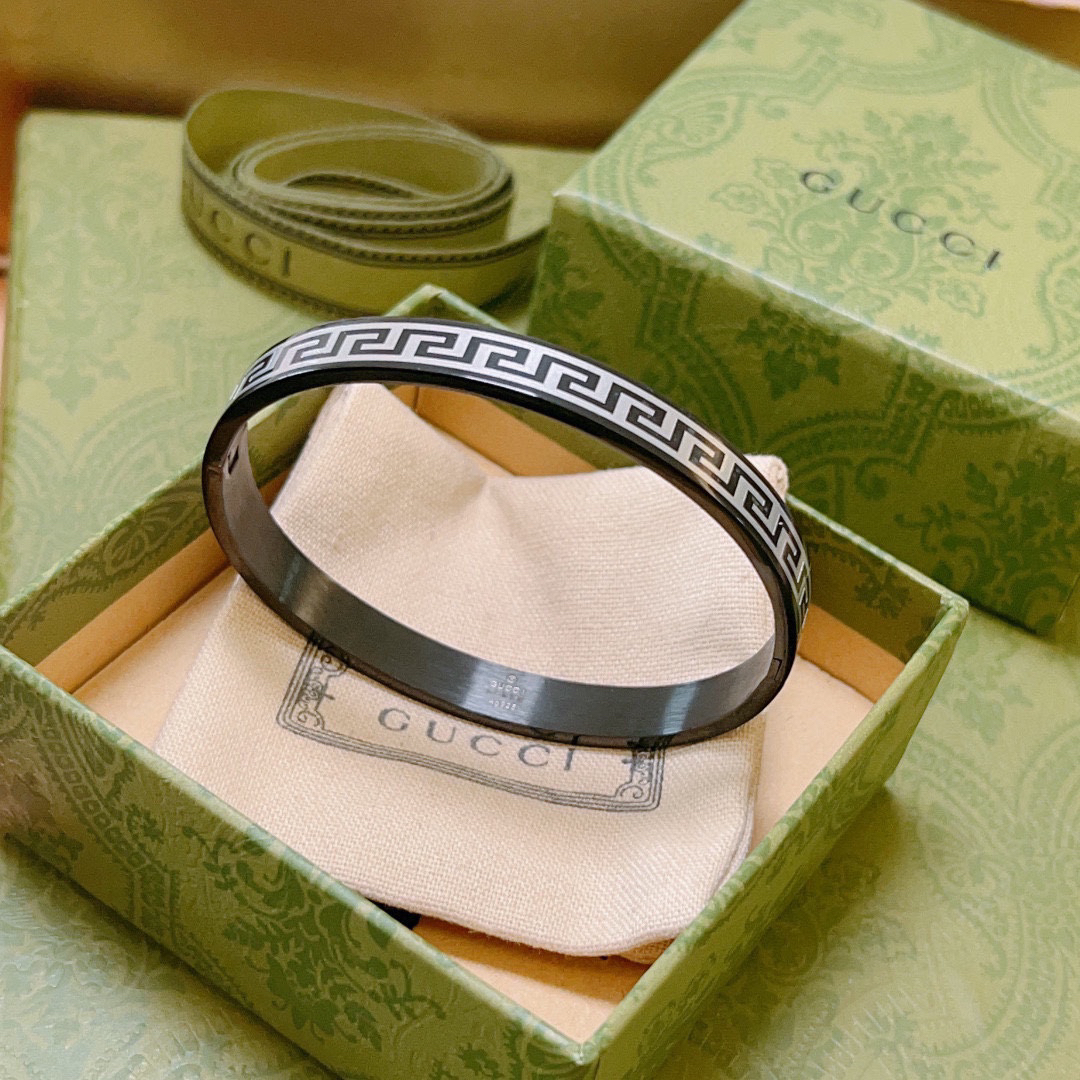 Gucci Silver Flute Black Bracelet
