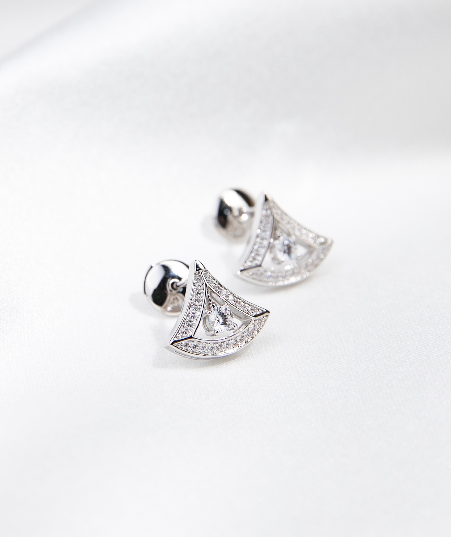 Bulgari B.ZERO 1 series diamond earrings