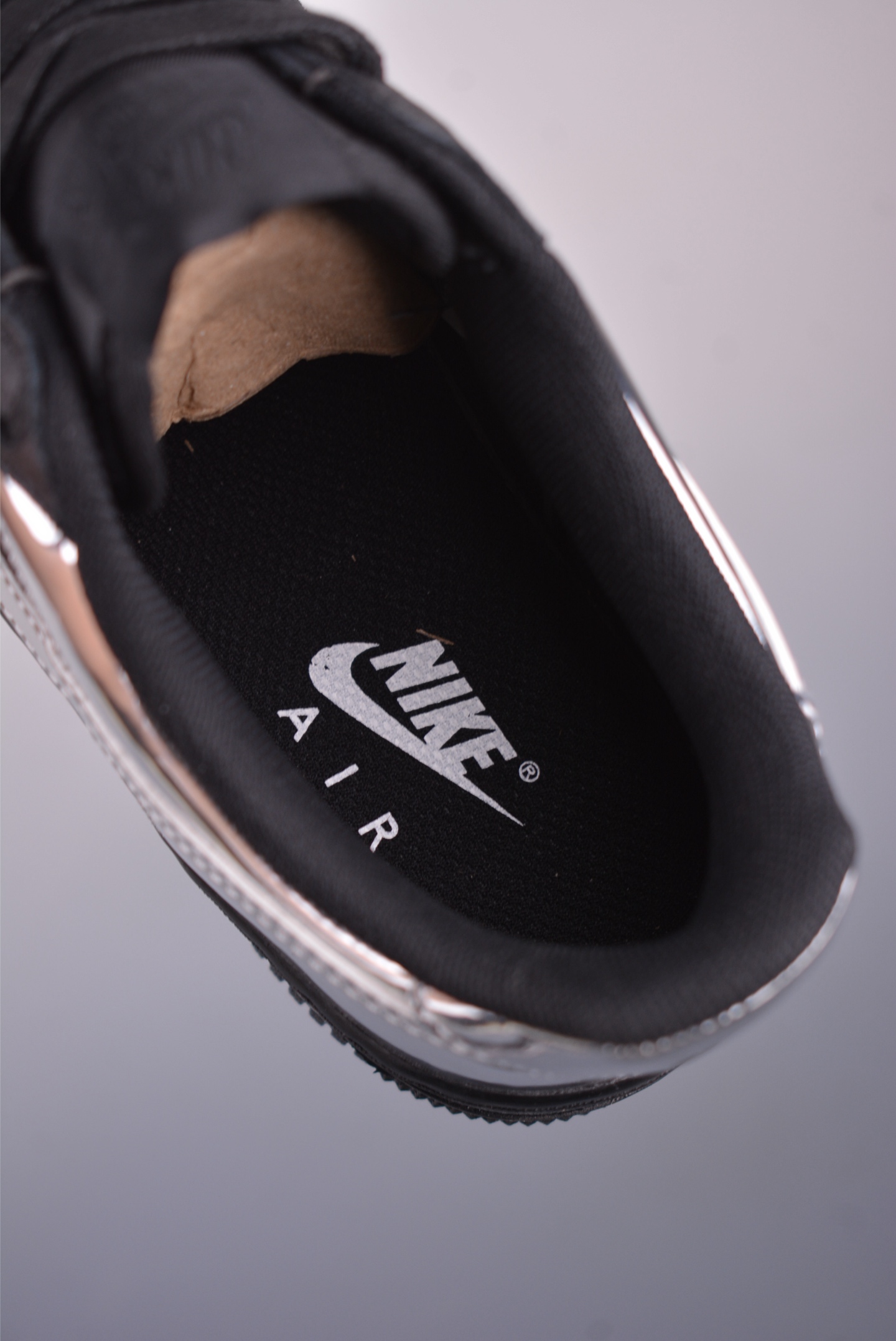 Nike Air Force 1 07 LV8 Low 