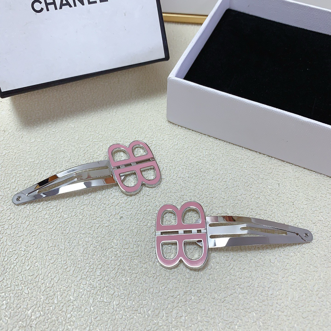 Balenciaga BB hair clip