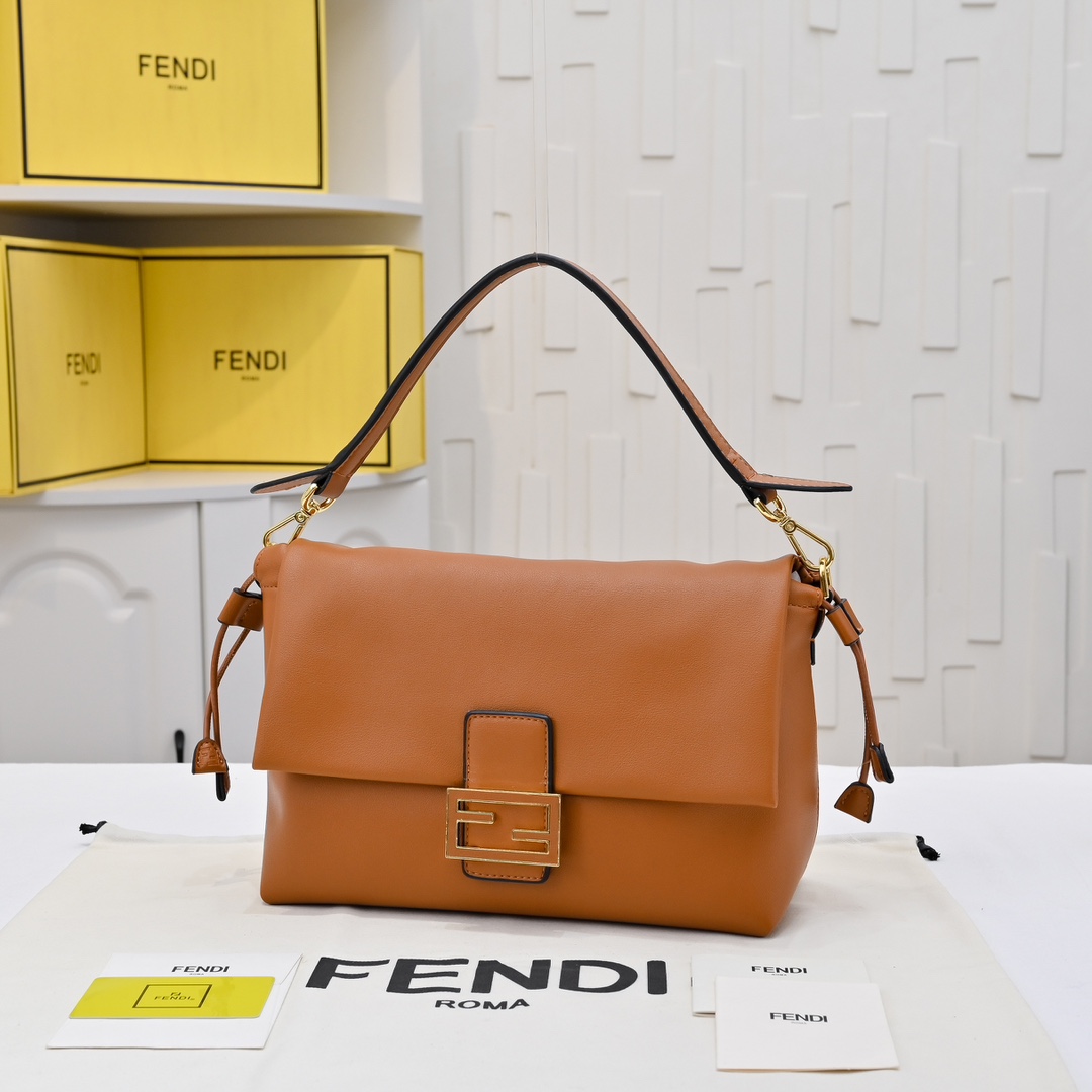 FENDI Mamma Baguette Handbag 83015B108